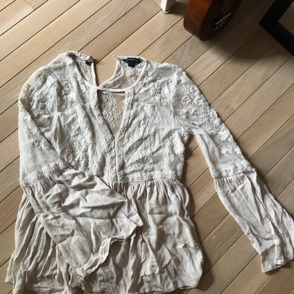 American eagle blouse